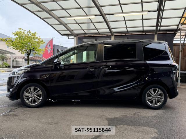 Toyota SIENTA 2017-12 8728564-11