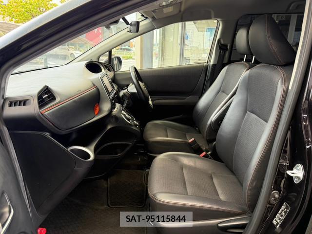 Toyota SIENTA 2017-12 8728564-5