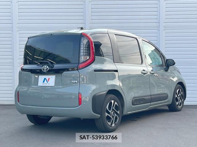 Toyota SIENTA 2023-09 8728804-17