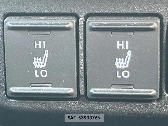 Toyota SIENTA 2023-09 8728804-7