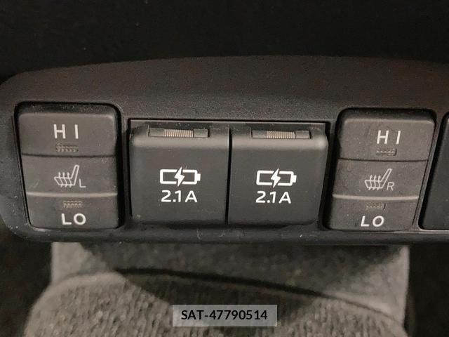 Toyota SIENTA 2019-11 8728863-5