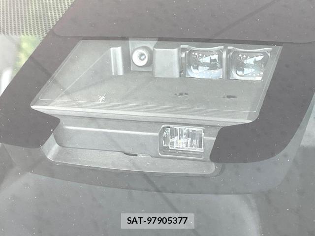 Toyota SIENTA 2021-01 8728903-3