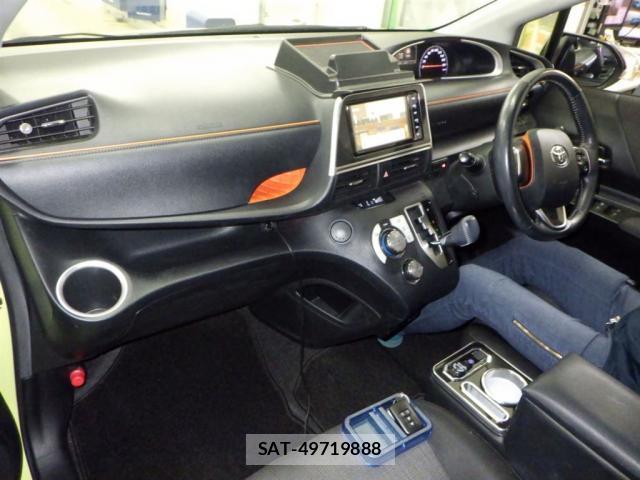 Toyota SIENTA 2020-02 8729186-2