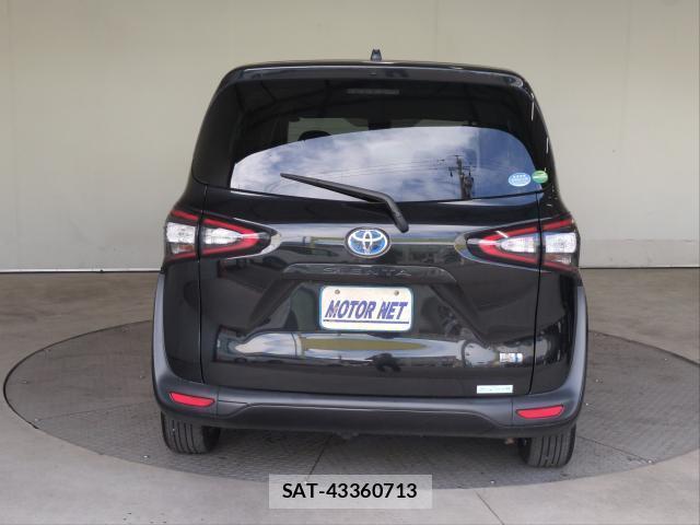 Toyota SIENTA 2017-12 8729473-13