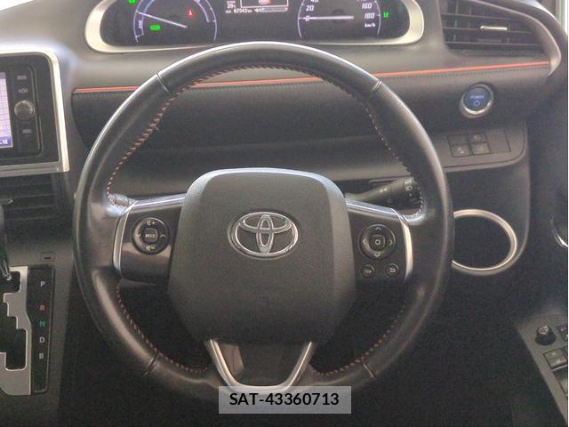 Toyota SIENTA 2017-12 8729473-17