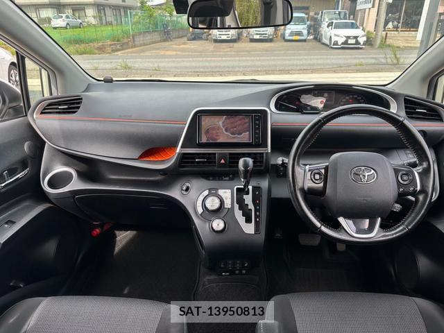 Toyota SIENTA 2019-02 8729675-1