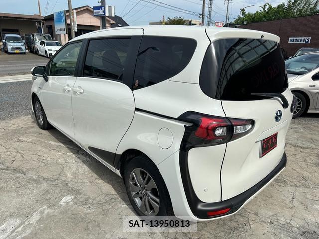 Toyota SIENTA 2019-02 8729675-17