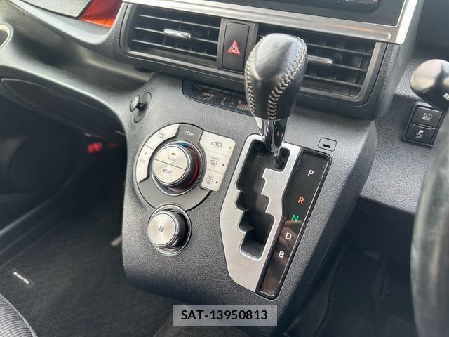 Toyota SIENTA 2019-02 8729675-9