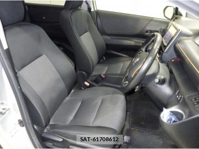 Toyota SIENTA 2019-12 8729779-3