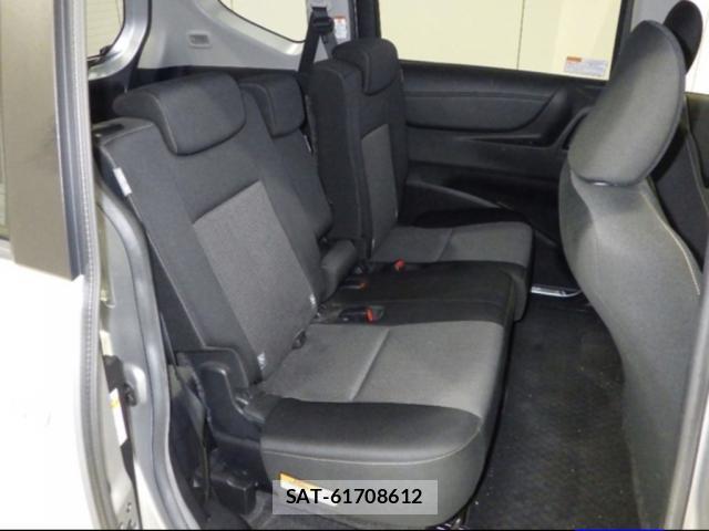 Toyota SIENTA 2019-12 8729779-4