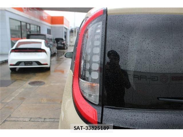 Toyota SIENTA 2022-12 8729861-18