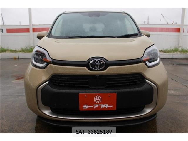 Toyota SIENTA 2022-12 8729861-7