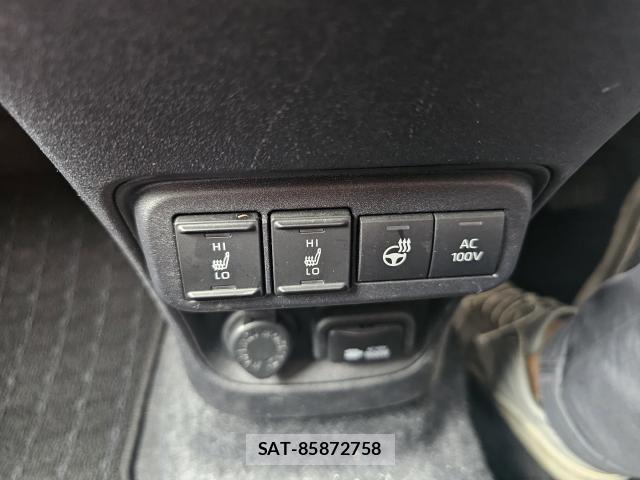 Toyota SIENTA 2024 8730120-10