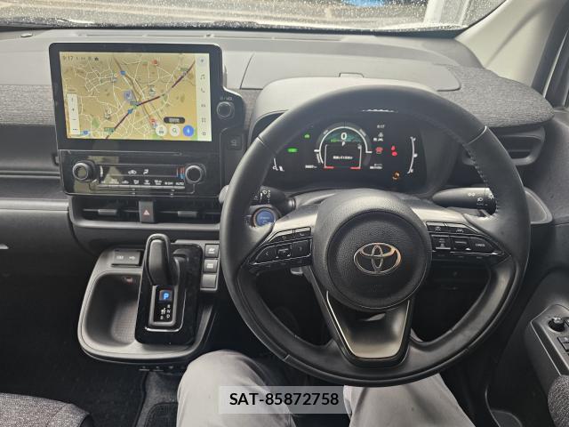 Toyota SIENTA 2024 8730120-2