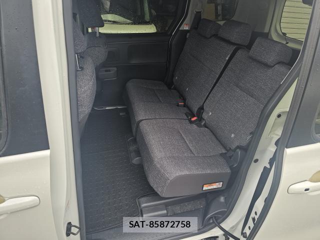 Toyota SIENTA 2024 8730120-6