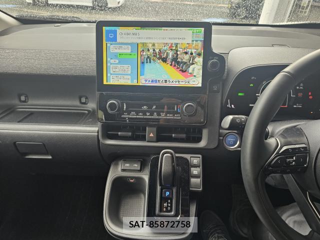Toyota SIENTA 2024 8730120-9