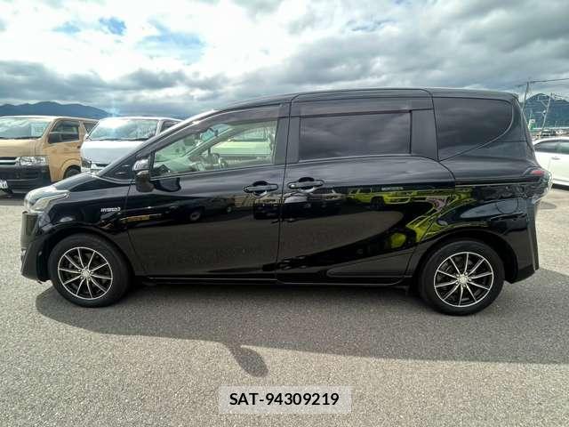Toyota SIENTA 2016-12 8730332-10
