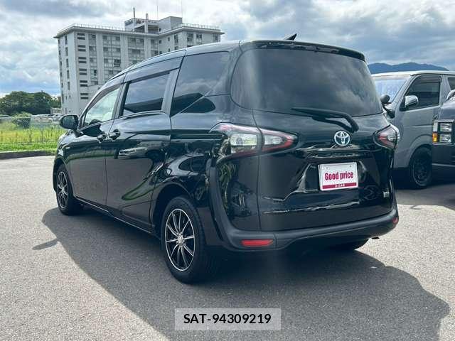 Toyota SIENTA 2016-12 8730332-14