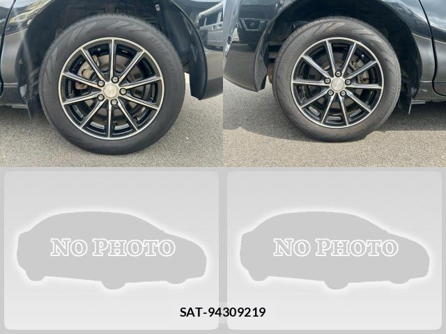 Toyota SIENTA 2016-12 8730332-19