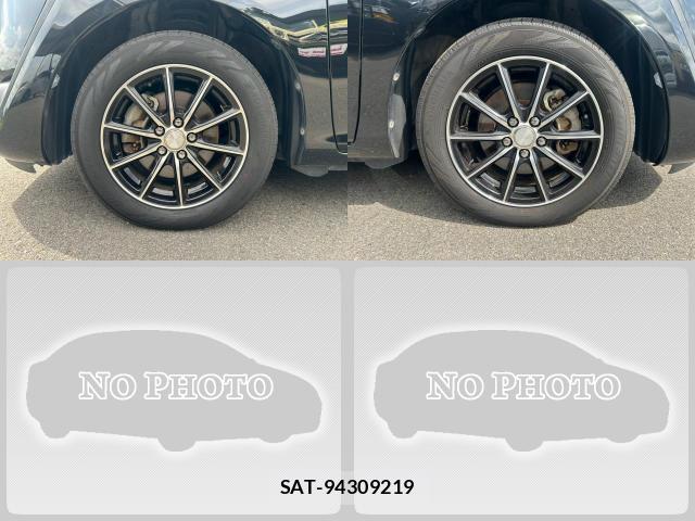 Toyota SIENTA 2016-12 8730332-8