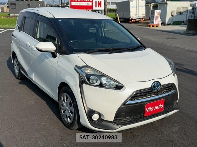 Toyota SIENTA 2015-12 8730536-1
