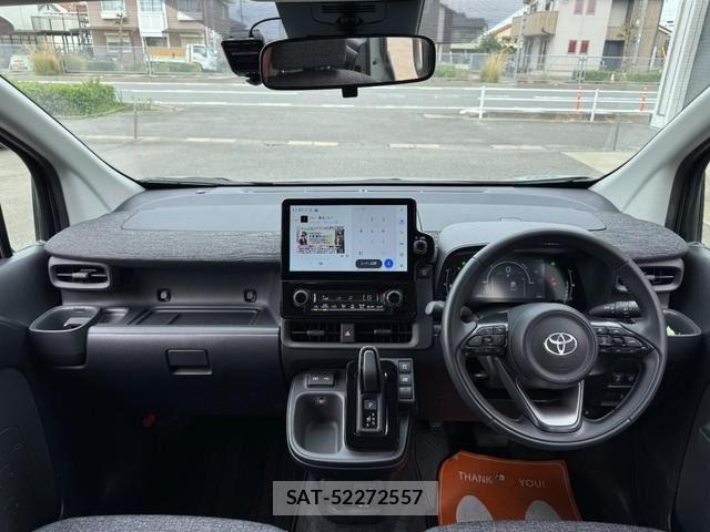 Toyota SIENTA 2023-09 8730546-1