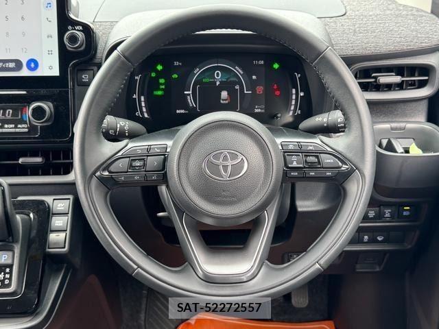 Toyota SIENTA 2023-09 8730546-10