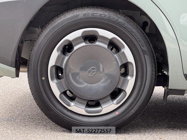 Toyota SIENTA 2023-09 8730546-6
