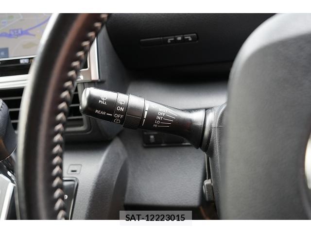 Toyota SIENTA 2019-08 8730564-11