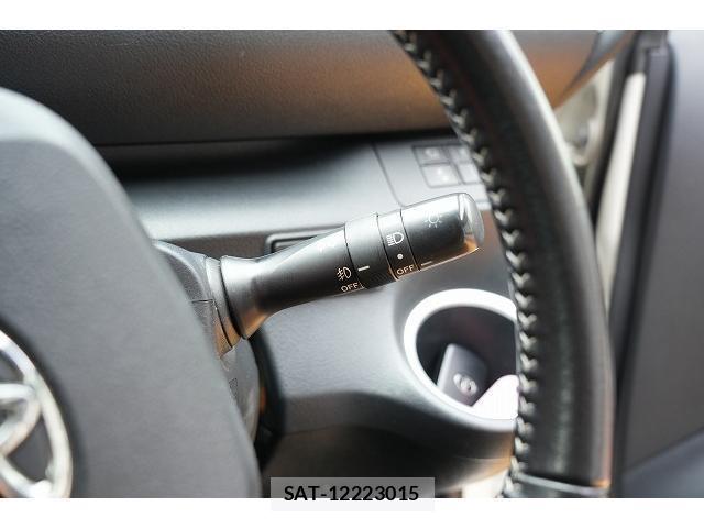 Toyota SIENTA 2019-08 8730564-17