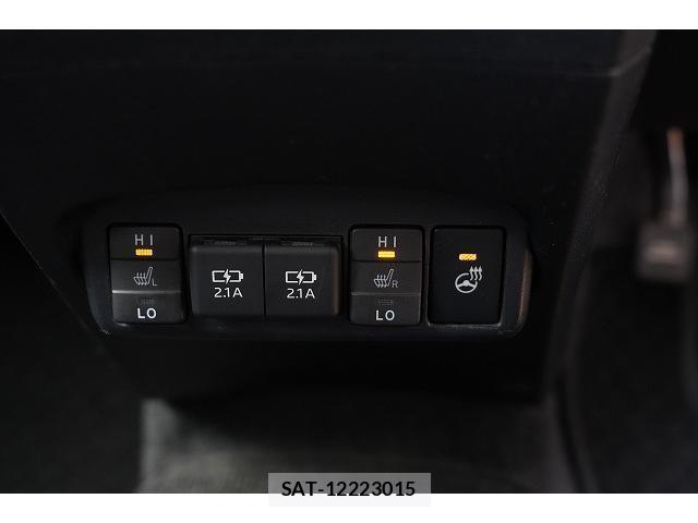 Toyota SIENTA 2019-08 8730564-7