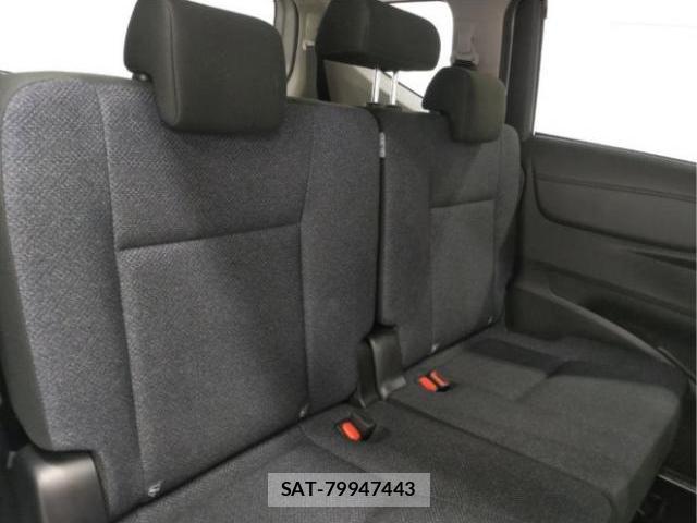 Toyota SIENTA 2018-01 8730720-5