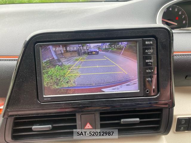 Toyota SIENTA 2016-07 8730782-18