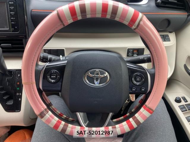 Toyota SIENTA 2016-07 8730782-9
