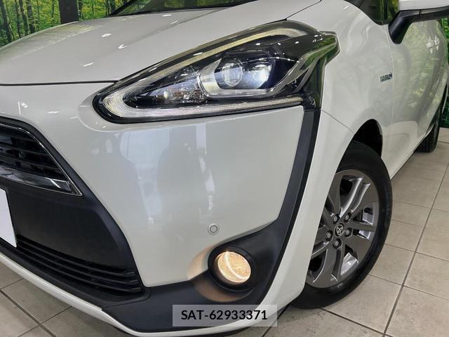 Toyota SIENTA 2015-12 8730920-11