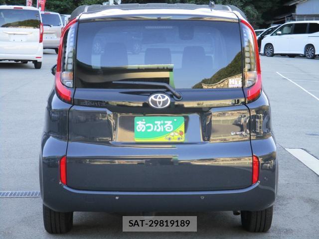 Toyota SIENTA 2025-07 8731142-2