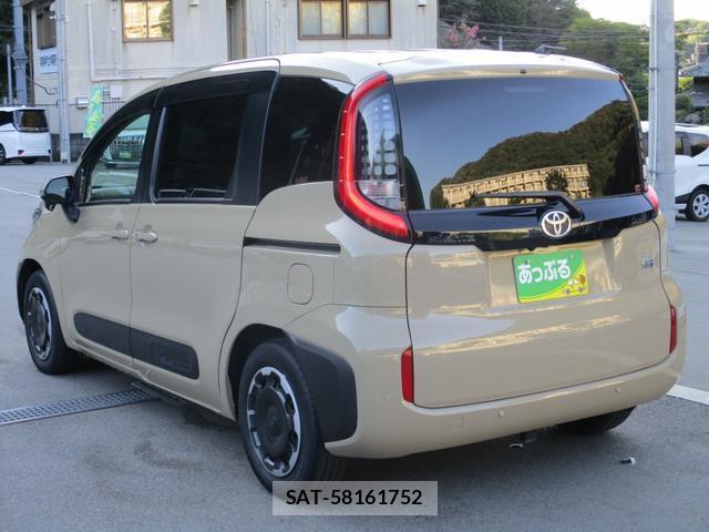 Toyota SIENTA 2023-06 8731143-10