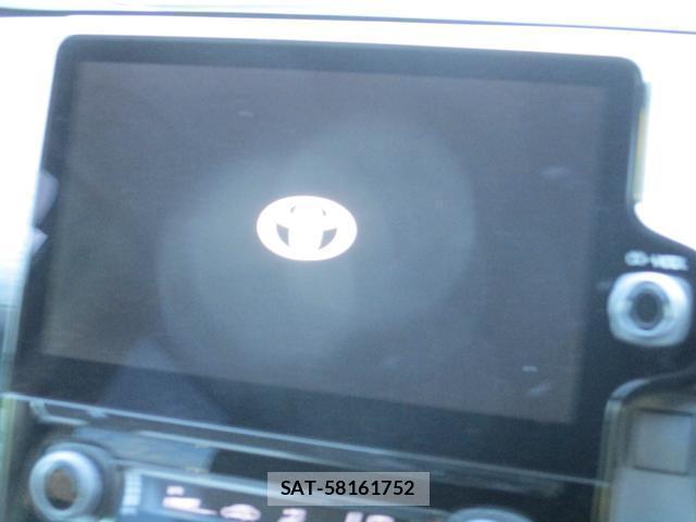 Toyota SIENTA 2023-06 8731143-12