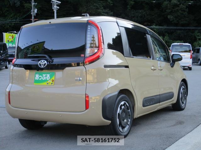 Toyota SIENTA 2023-06 8731143-9
