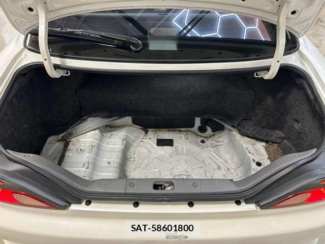 Nissan SILVIA 2000-11 8730896-10