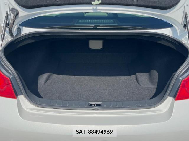 Nissan SKYLINE 2013-12 8725857-11