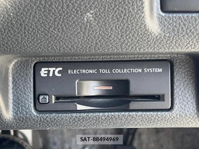 Nissan SKYLINE 2013-12 8725857-8