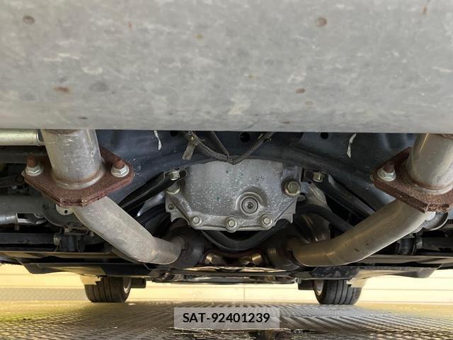 Nissan SKYLINE 2020-10 8728779-18