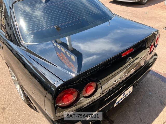 Nissan SKYLINE 2000-10 8729519-12