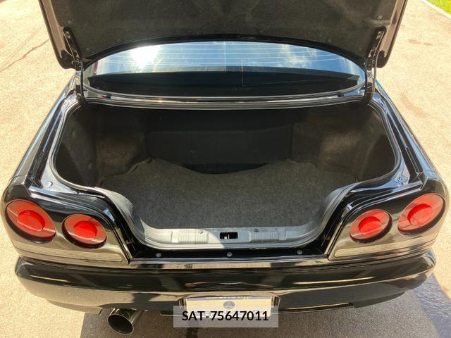 Nissan SKYLINE 2000-10 8729519-19