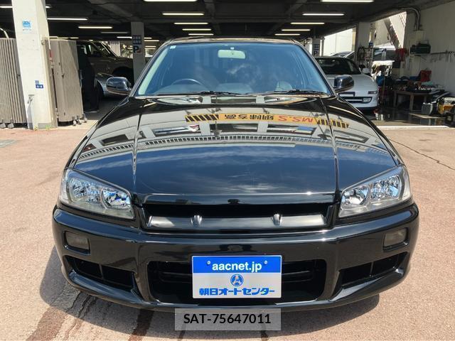 Nissan SKYLINE 2000-10 8729519-2