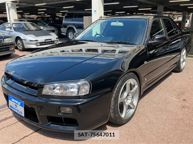 Nissan SKYLINE 2000-10 8729519-3
