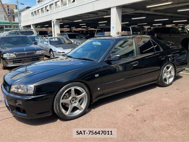 Nissan SKYLINE 2000-10 8729519-4