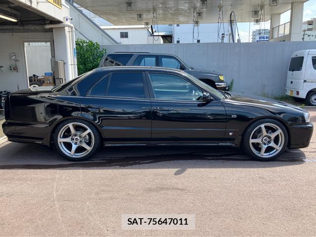Nissan SKYLINE 2000-10 8729519-9
