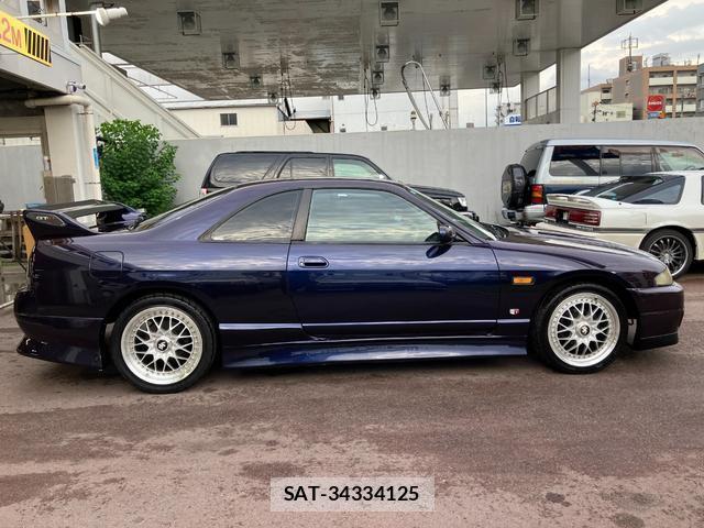 Nissan SKYLINE 1996-08 8729526-11